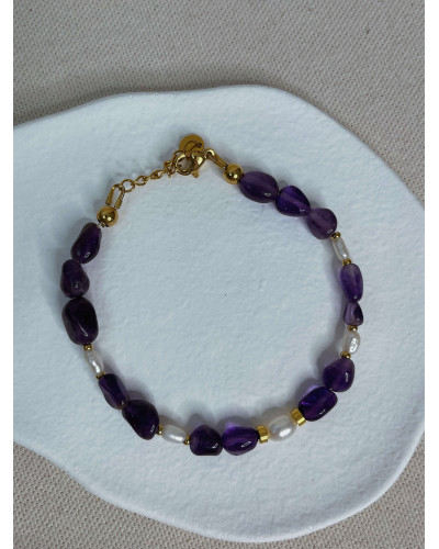 Bracelet Marla en cristaux naturels, perles d’eau douce & acier doré – Atelier Jacie