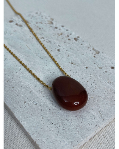 Collier Maya – Pierre ovale & chaîne dorée en acier – Atelier Jacie