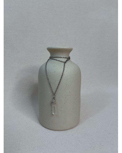 Collier Éclat – Pointe en cristal de roche & chaîne acier doré ou argenté – Atelier Jacie
